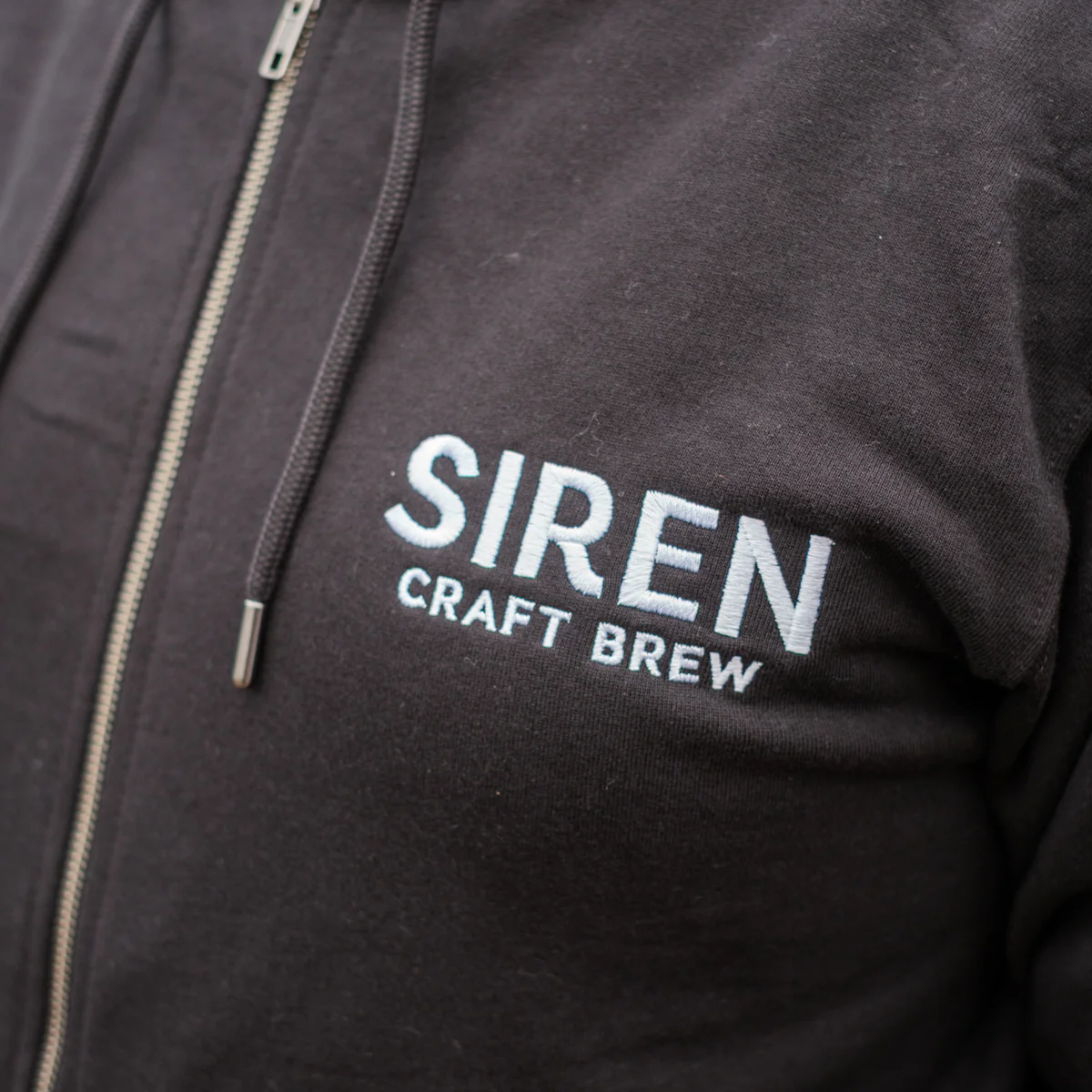 Siren Zipped Hoodie - Image 3